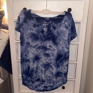 CUTEST AE SOFT TYE-DYE TEE🤍🤍💙💙